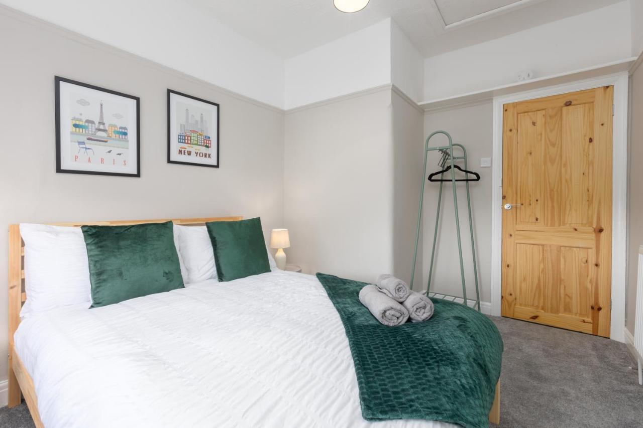 Charles Alexander Short Stay - Ansdell House Blackpool Eksteriør bilde